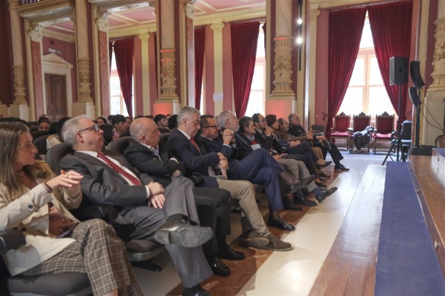 Santalices: “Otero Pedrayo constitúe un referente ético e intelectual de primeira orde"